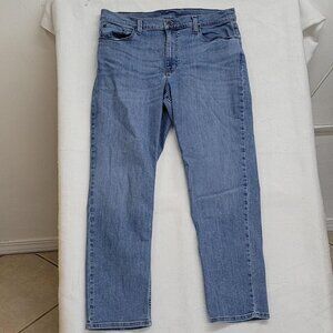 L.L. Bean Blue 36x30 Standard Fit Men’s Jeans with Coolmax